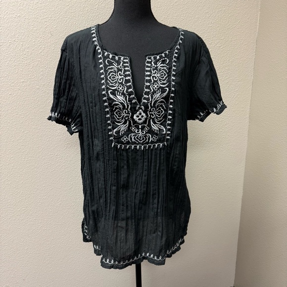 Cato Black White Embroidered Boho Peasant Top Pintuck Short Sleeve XL Tunic - Picture 2 of 13